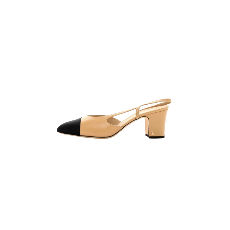 Chanel Contrasting-Toecap CC Slingback Pumps