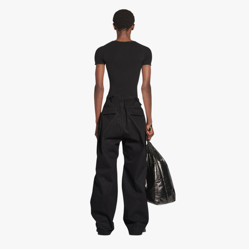 Balenciaga Kick Cargo Pants in Black – Borrow Mine Balenciaga Kick Cargo Pants in Black – Borrow Mine