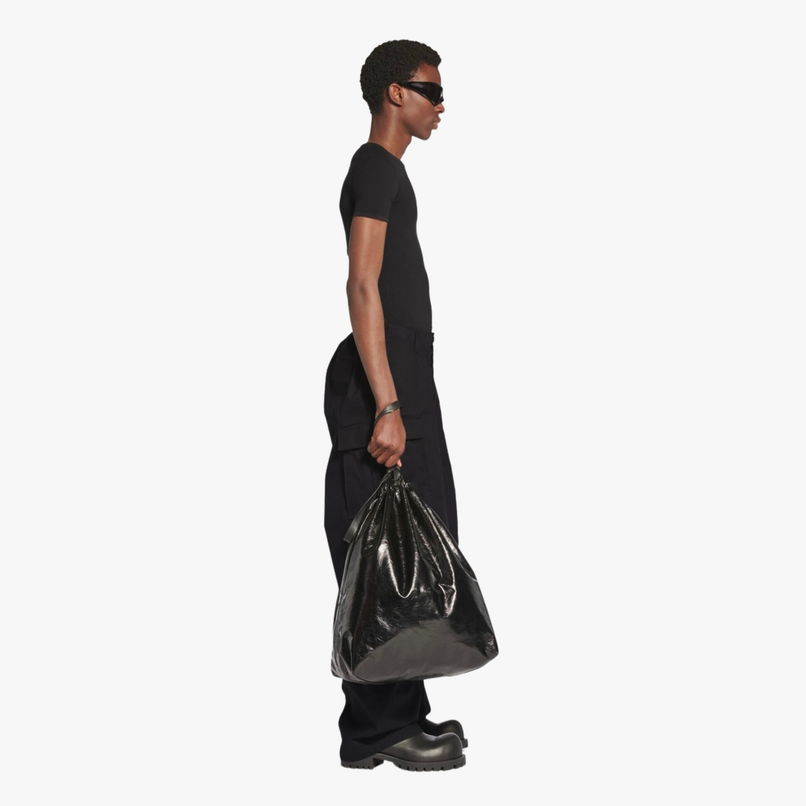 Balenciaga Kick Cargo Pants in Black – Borrow Mine